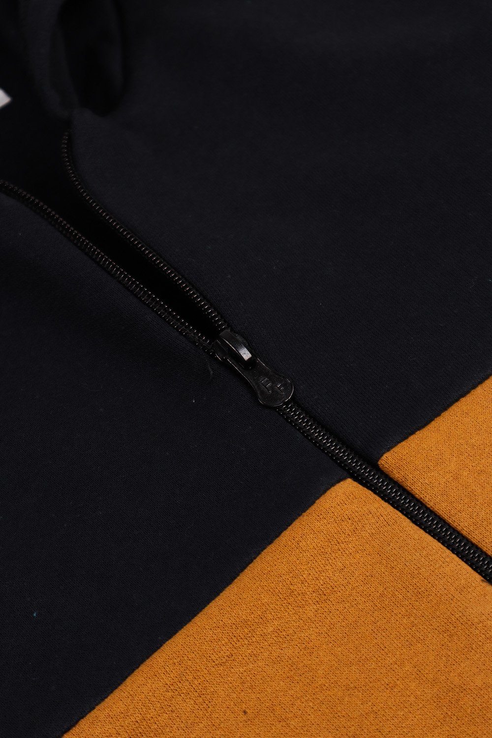 11778 preto detalhe 1