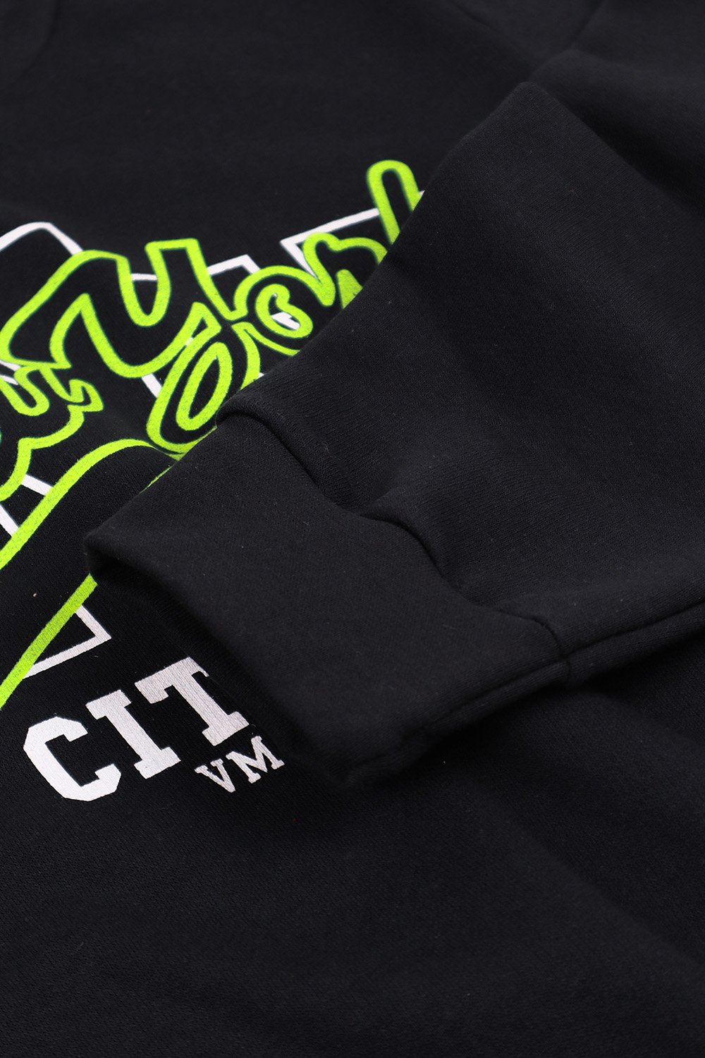 11767 preto detalhe 2