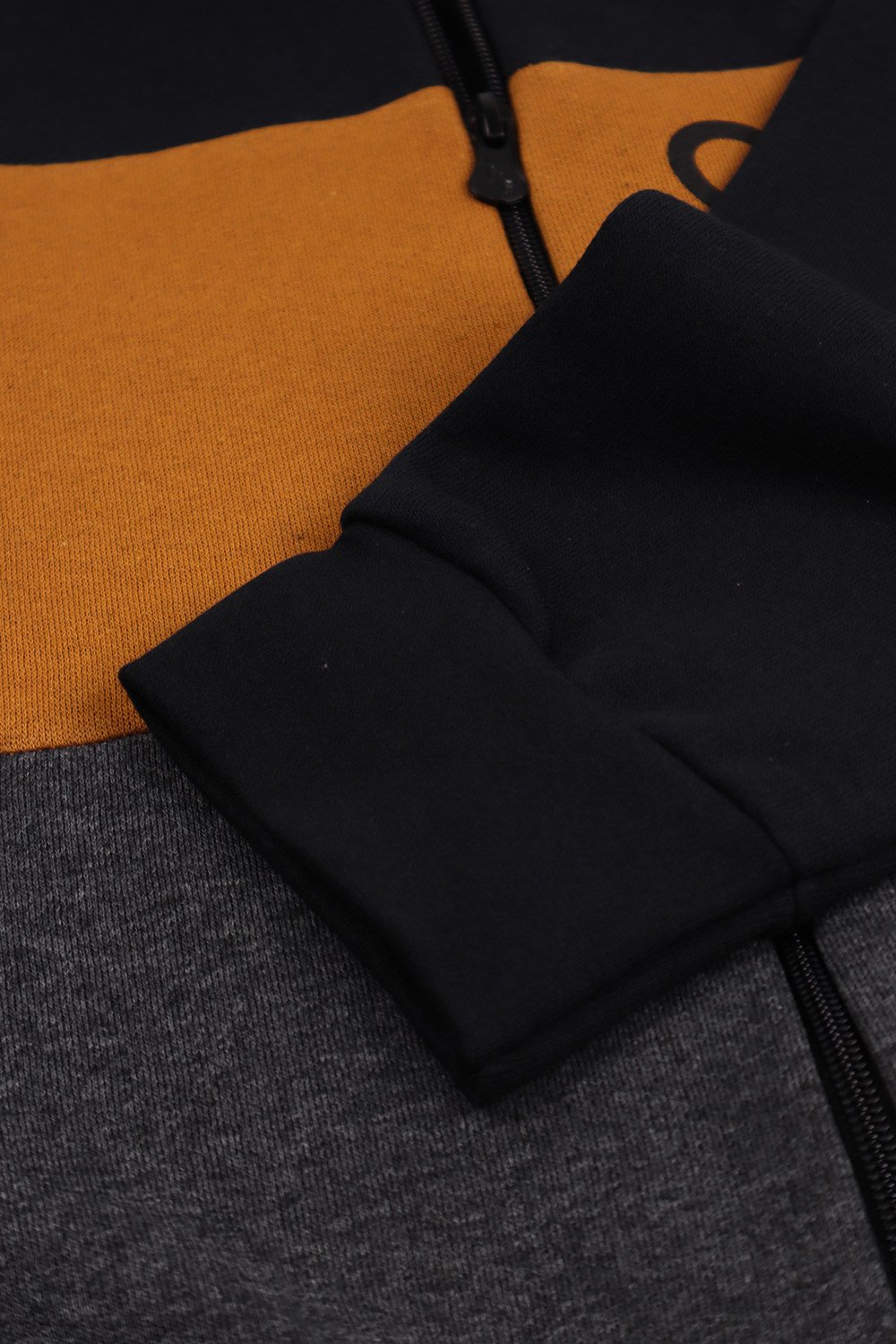 11748 preto detalhe 3