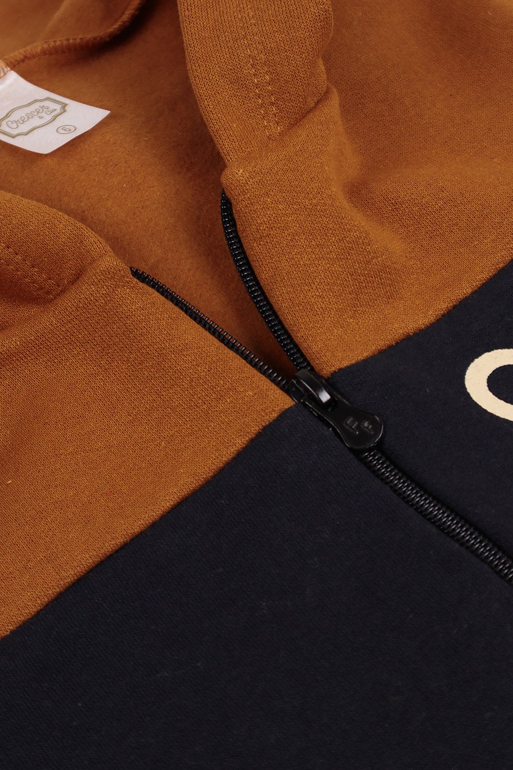 11748 amendoa detalhe 2