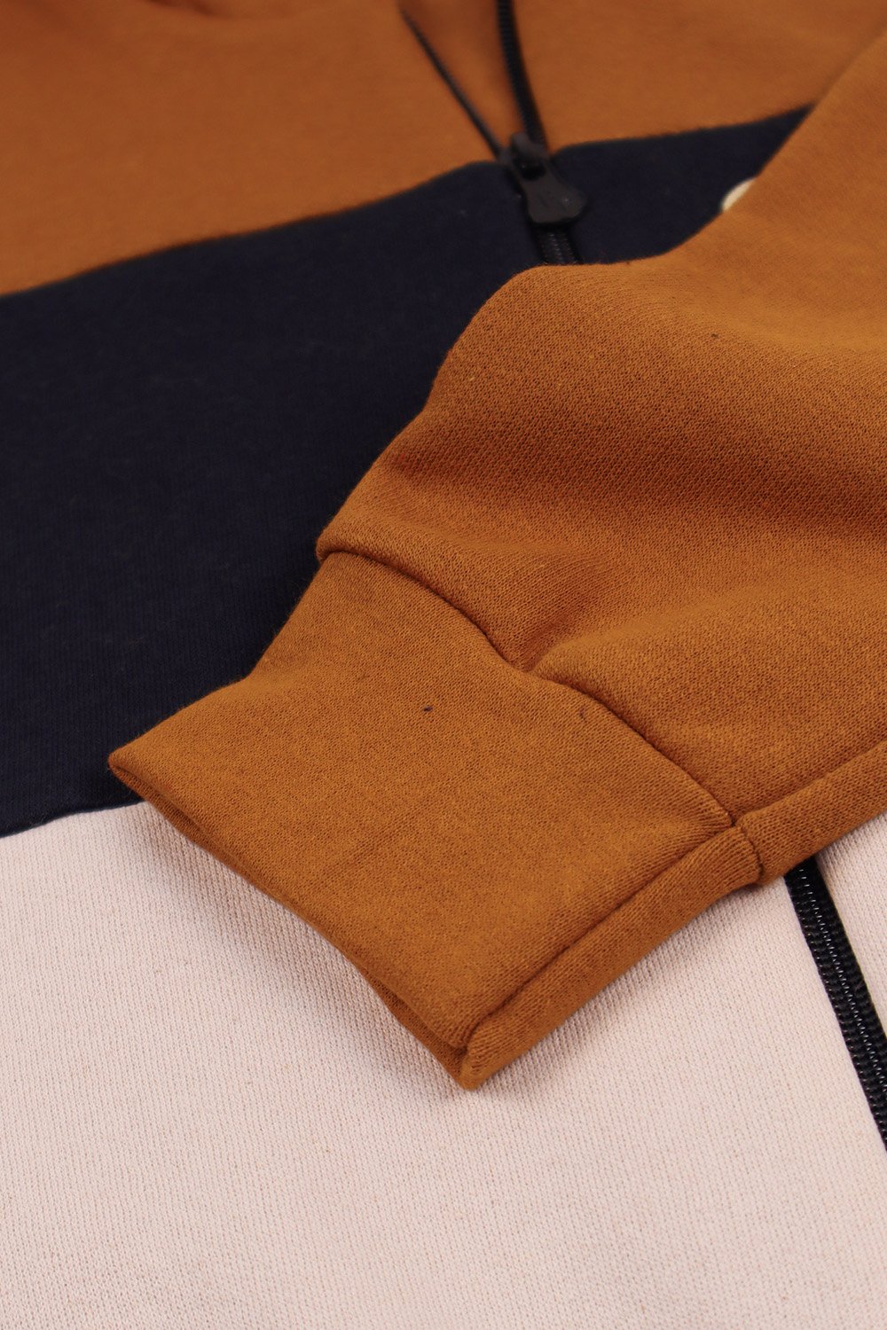 11748 amendoa detalhe 3