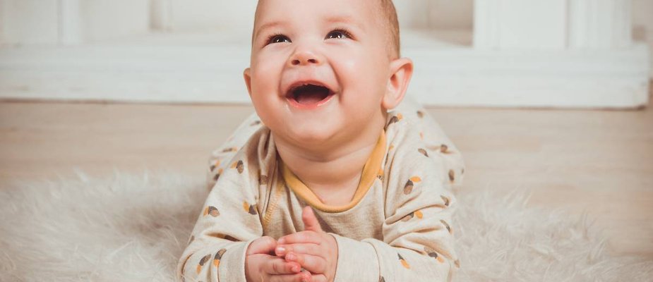 Nomes de bebês 2025: 250 ideias (meninos e meninas), significados e combinações únicas
