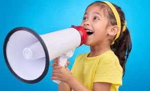 crianca falando