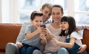 celular familia controle parental