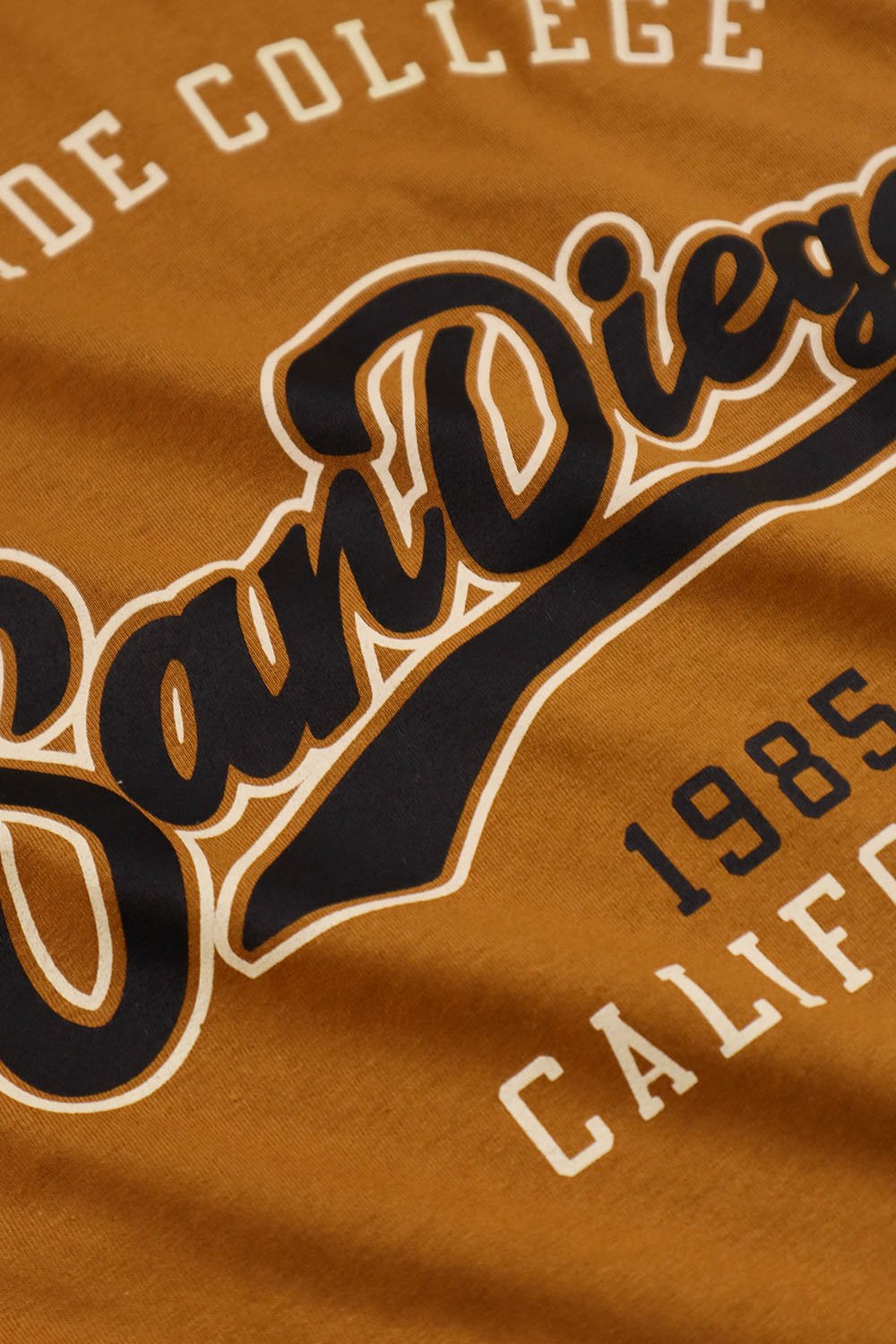 11890 amendoa detalhe 1