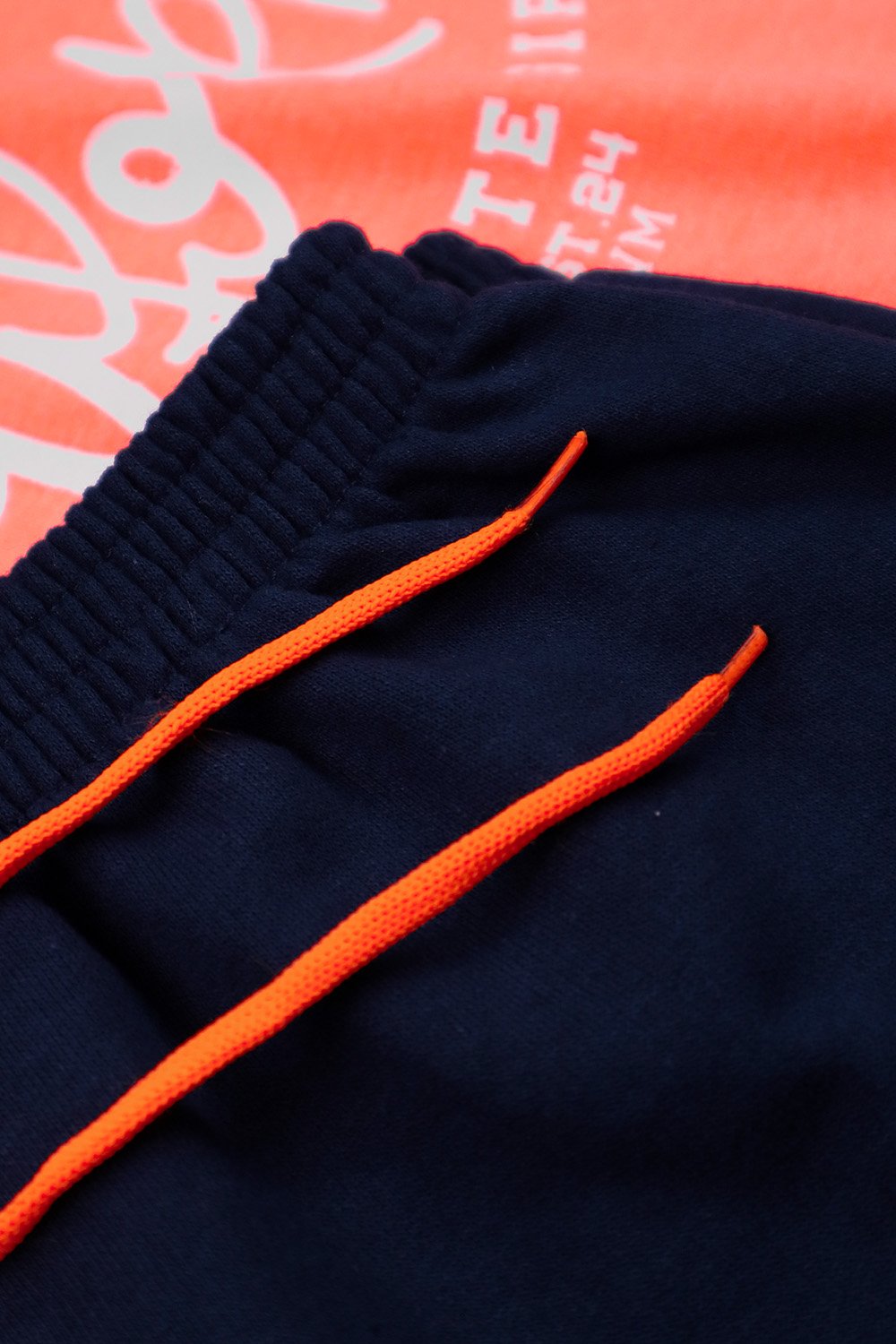 v11825 laranjaneon detalhe 2